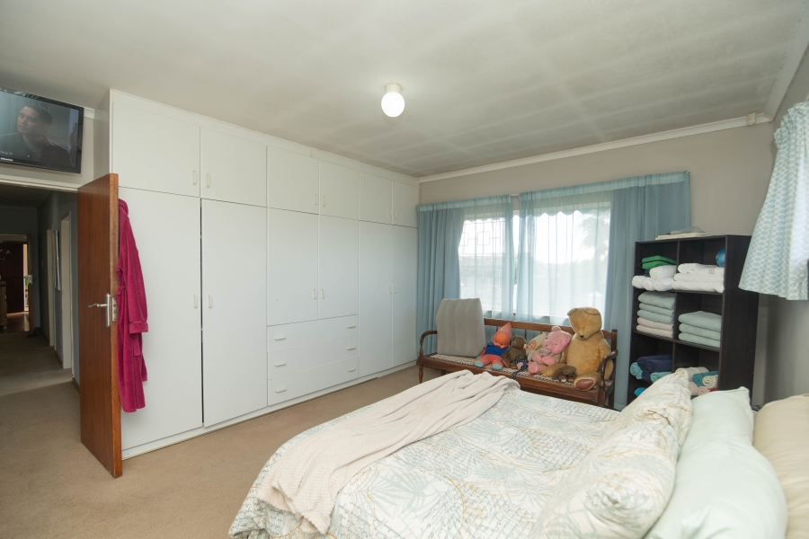 4 Bedroom Property for Sale in Fernglen Eastern Cape